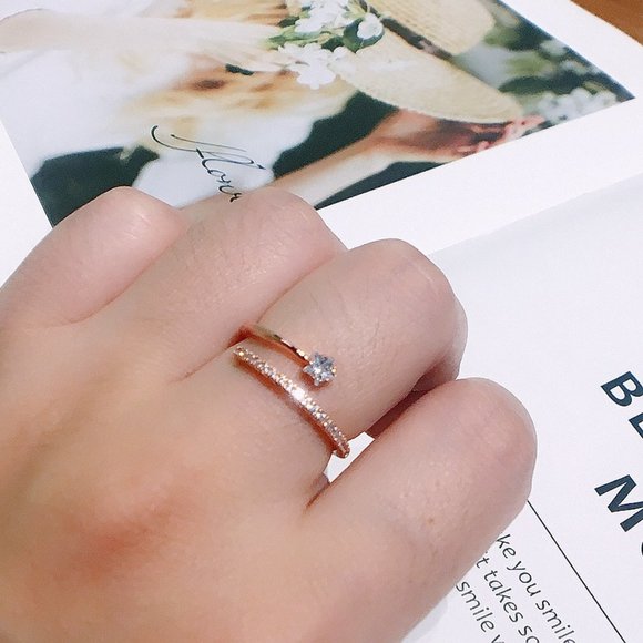 Star Diamond Pave Rose Gold Ring - Picture 2 of 8